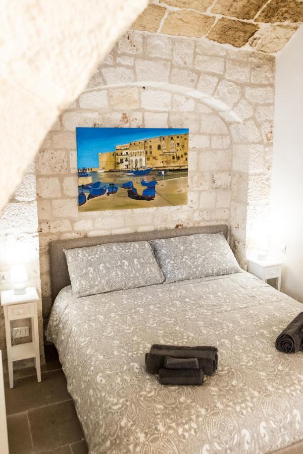 Dimore Del Borgo Antico - Il Sottano โมโนโปลี ภายนอก รูปภาพ